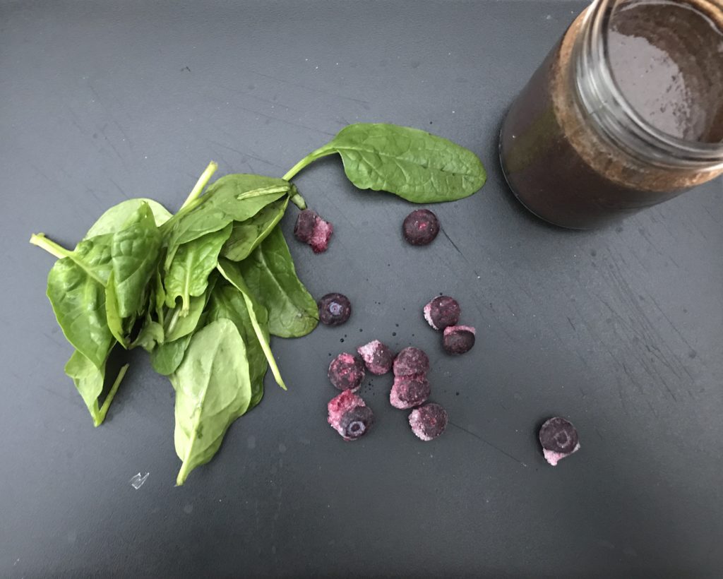 Spinach and blueberry smoothie